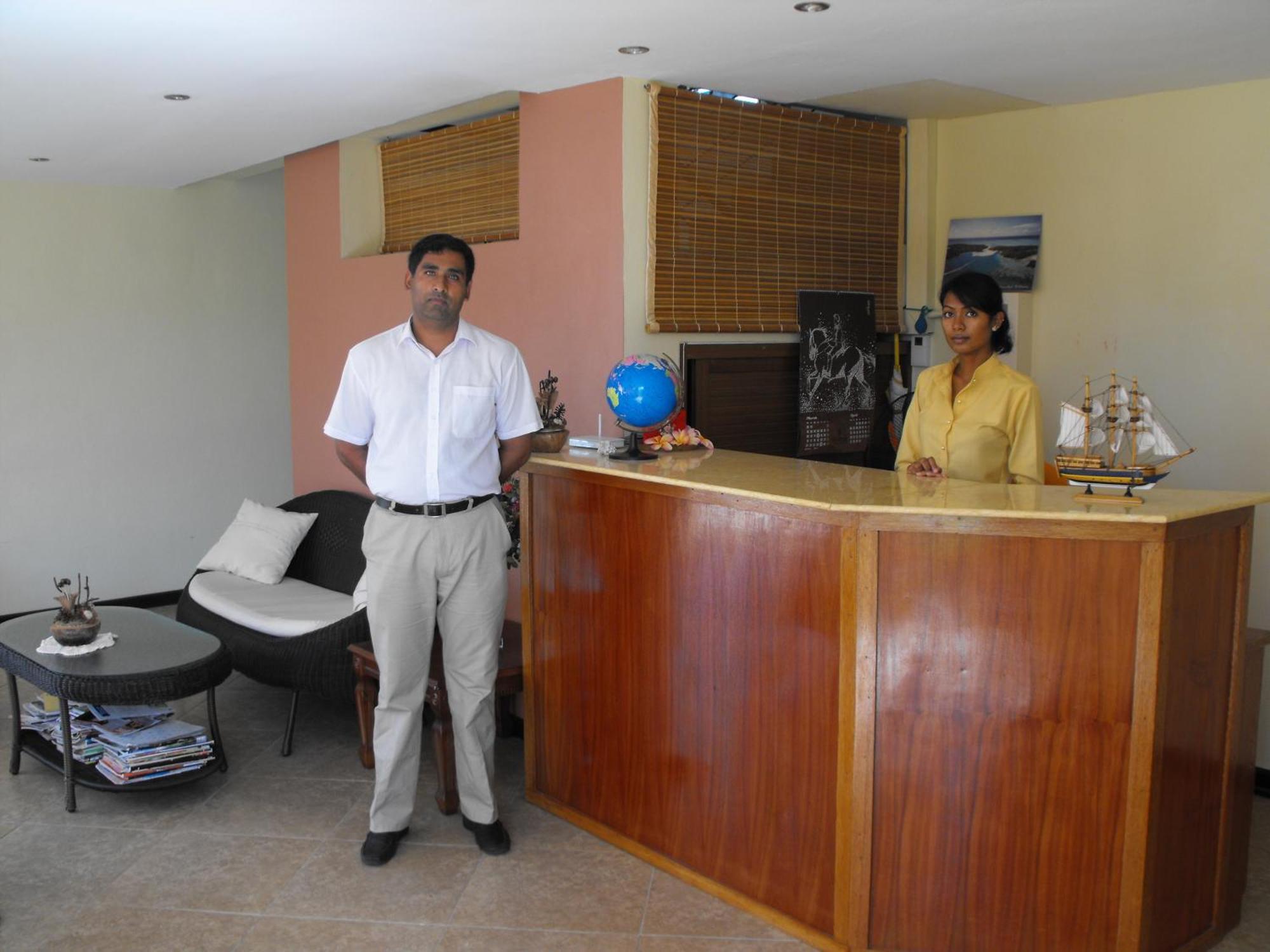 Villa Narmada Grand Bay Buitenkant foto
