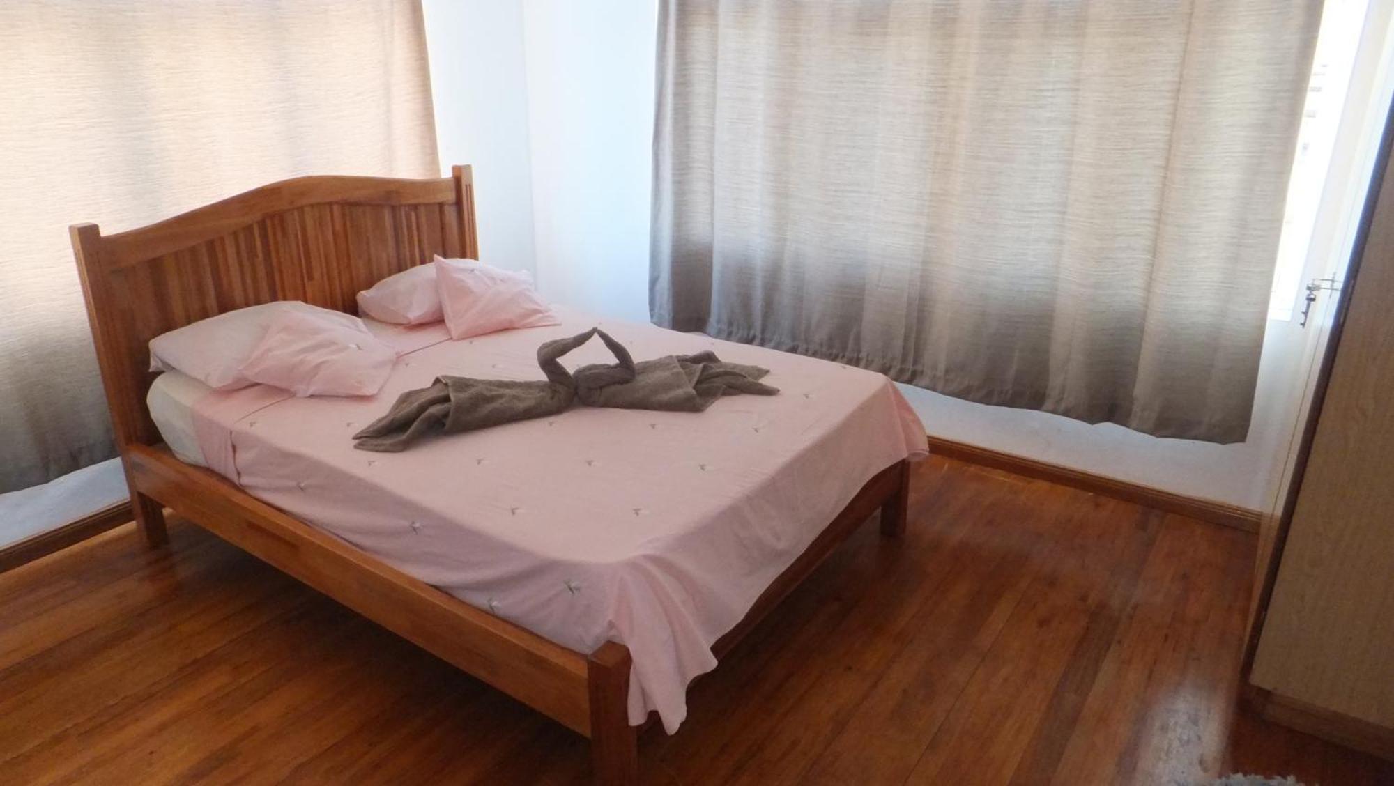 Villa Narmada Grand Bay Kamer foto