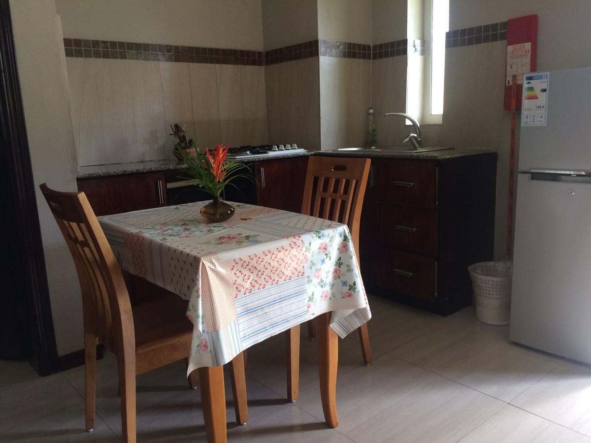 Villa Narmada Grand Bay Buitenkant foto