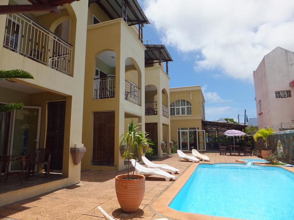Villa Narmada Grand Bay Buitenkant foto