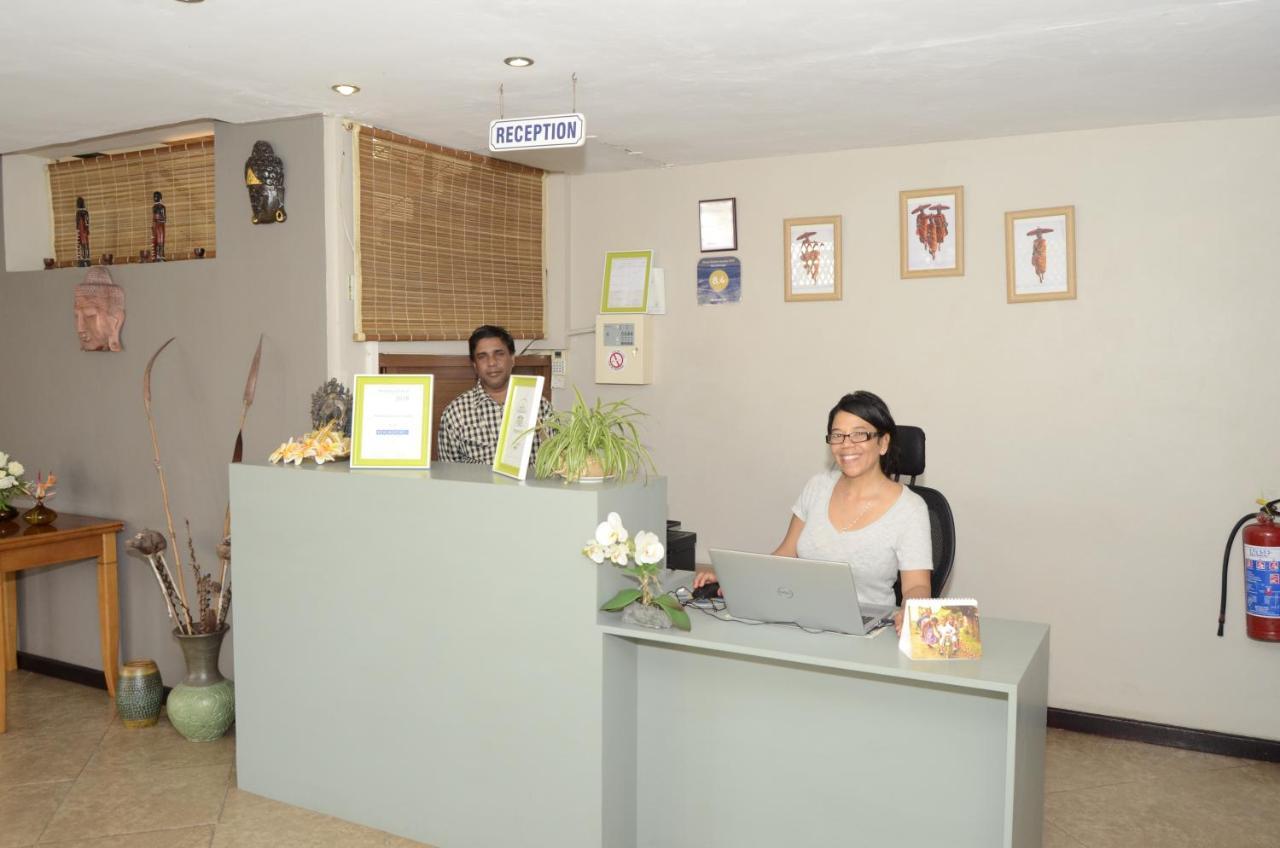 Villa Narmada Grand Bay Buitenkant foto